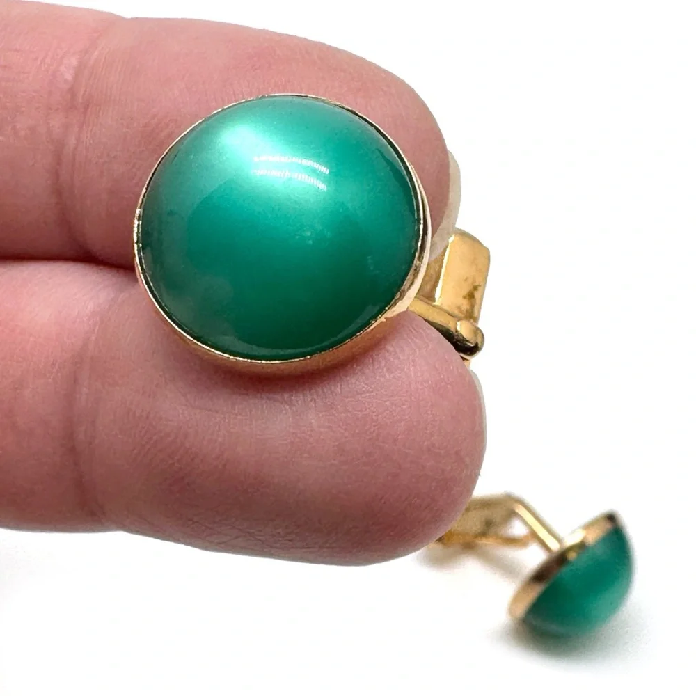 SWANK Vintage Green Moonglow Lucite Dome Cuff Links in Goldtone